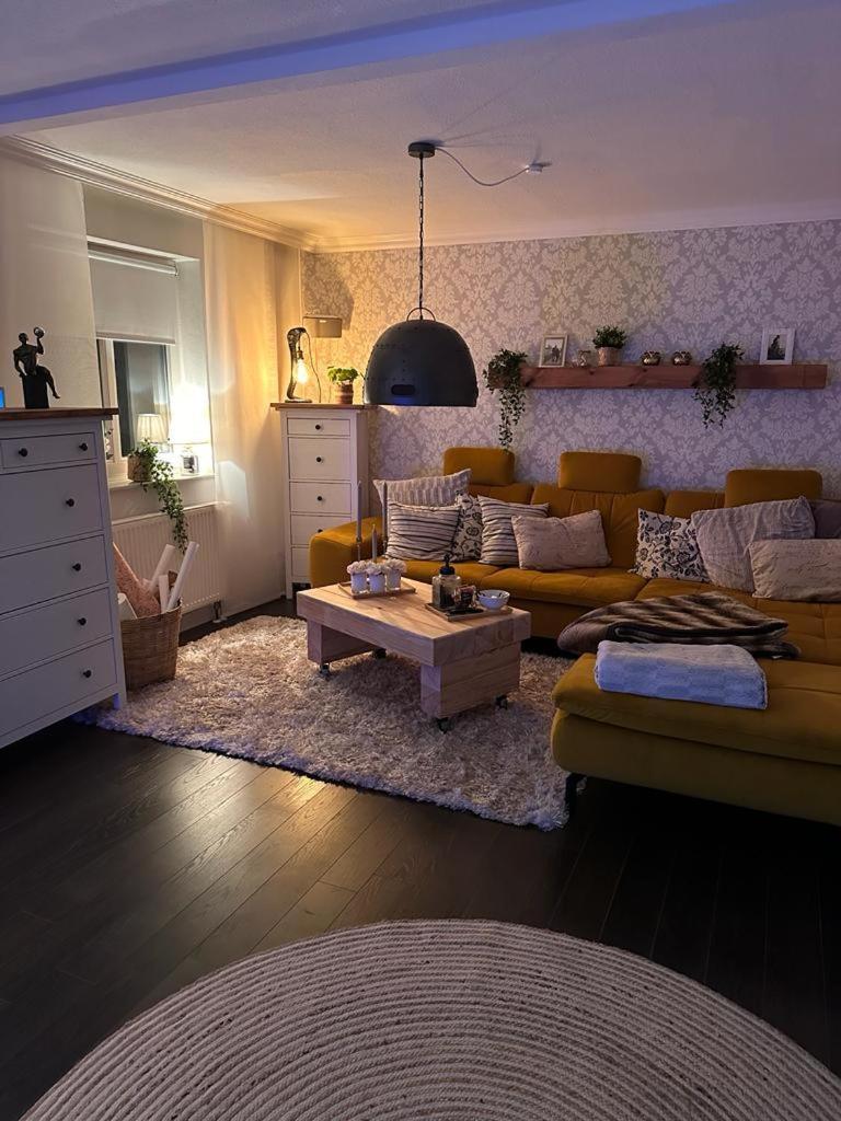 Das Haus Am Kanal. Lübeck Kültér fotó